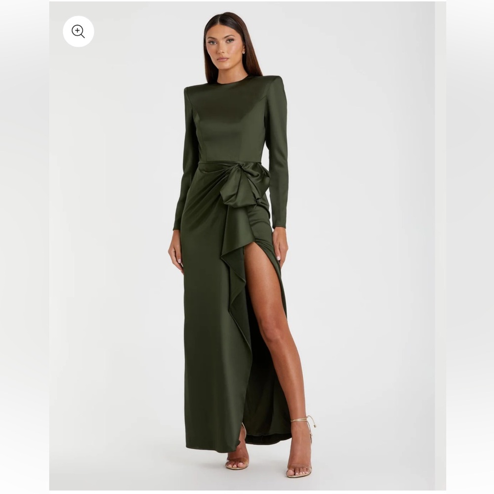 Dark Green Long Sleeve Structured Bow Draped Gown Color: Olive Size 14 NWOT